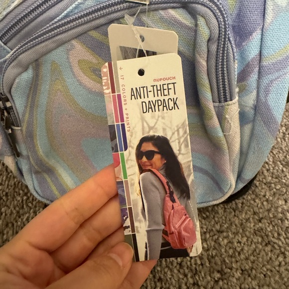 One Shoulder Antitheft Backpack - Picture 4 of 4